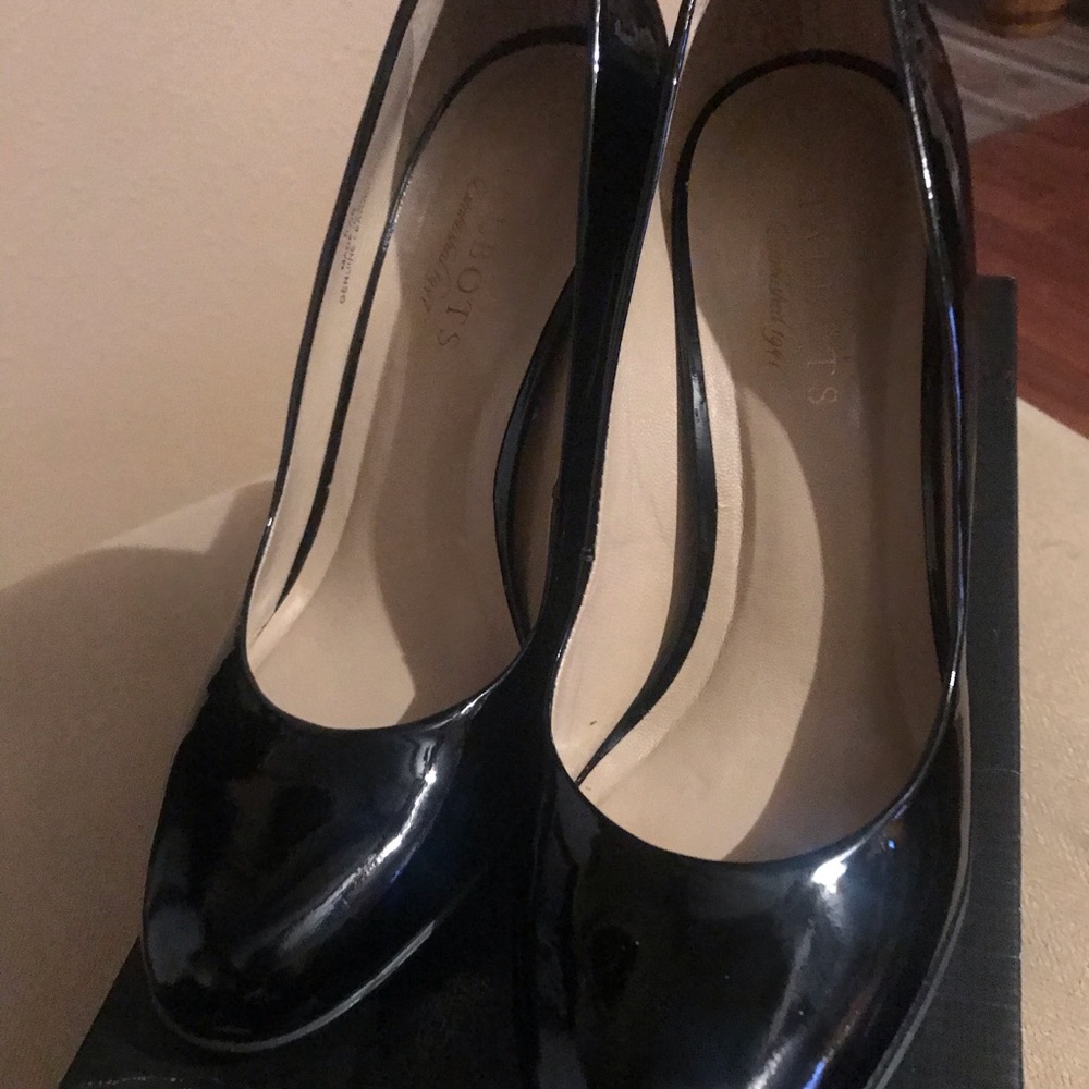 Brand New Talbots Black Pumps